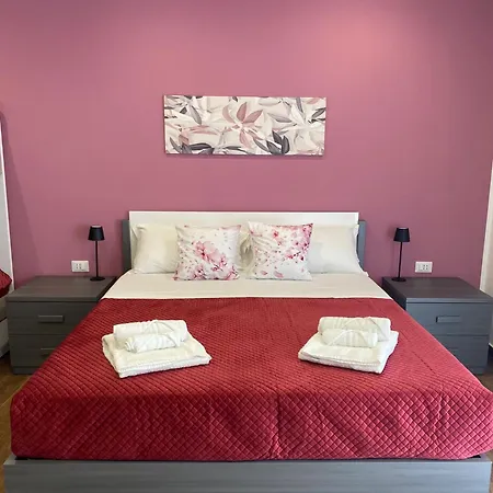 Flowers Apartment *